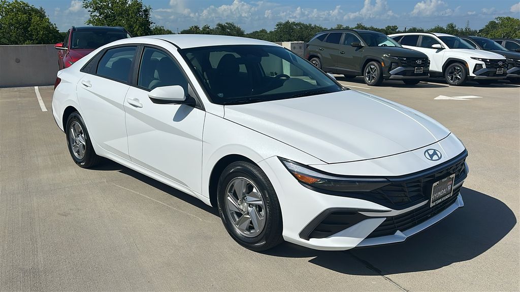 2024 Hyundai Elantra SE White at Classic Elite Chevrolet Sugar Land