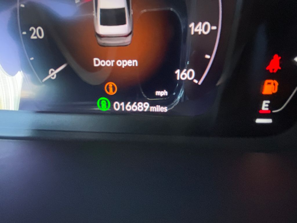 2024 Honda Accord EX 32
