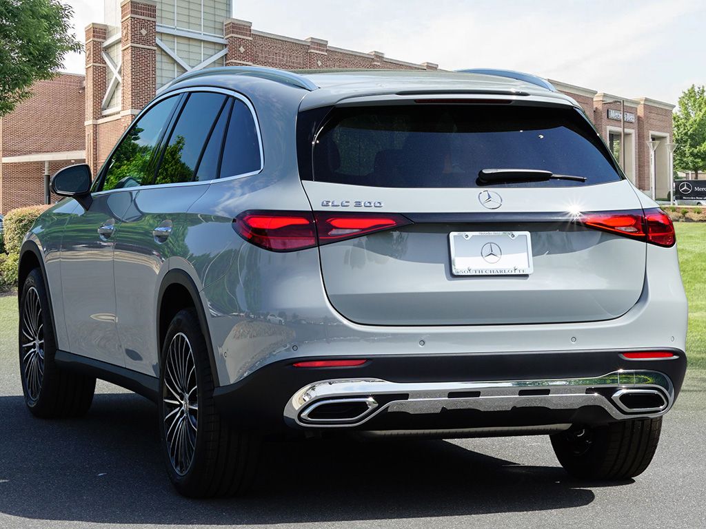 Thumbnail: 2026 Mercedes-Benz GLC - 7
