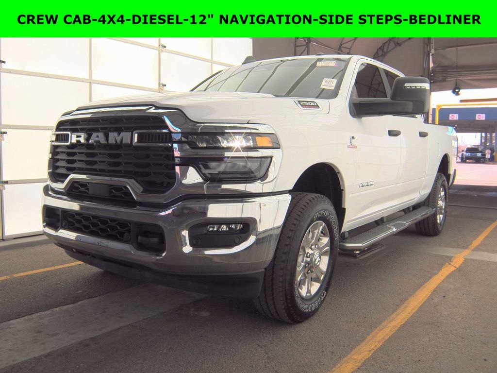 2025 RAM 2500 Big Horn Crew Cab 4WD