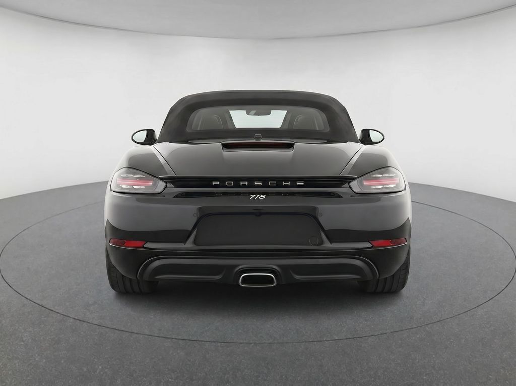 Thumbnail: 2017 Porsche 718 Boxster - 7