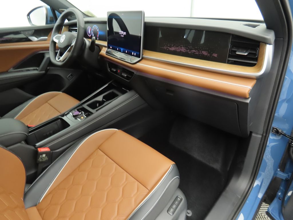 Thumbnail: 2026 Volkswagen Tiguan - 17