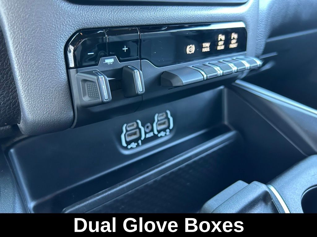 Used 2024 White Ram Big Horn image 29