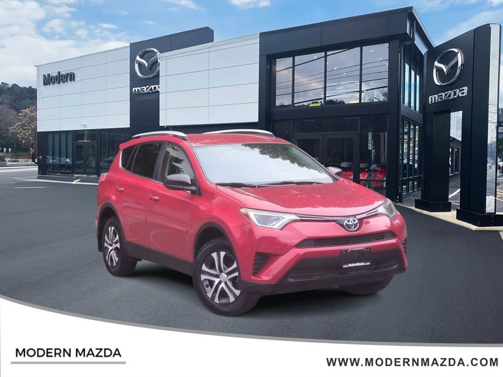2016 Toyota RAV4 Rojo (Barcelona Red Metallic) SUV/Crossover Tracción en las cuatro ruedas 6 velocidades Automática