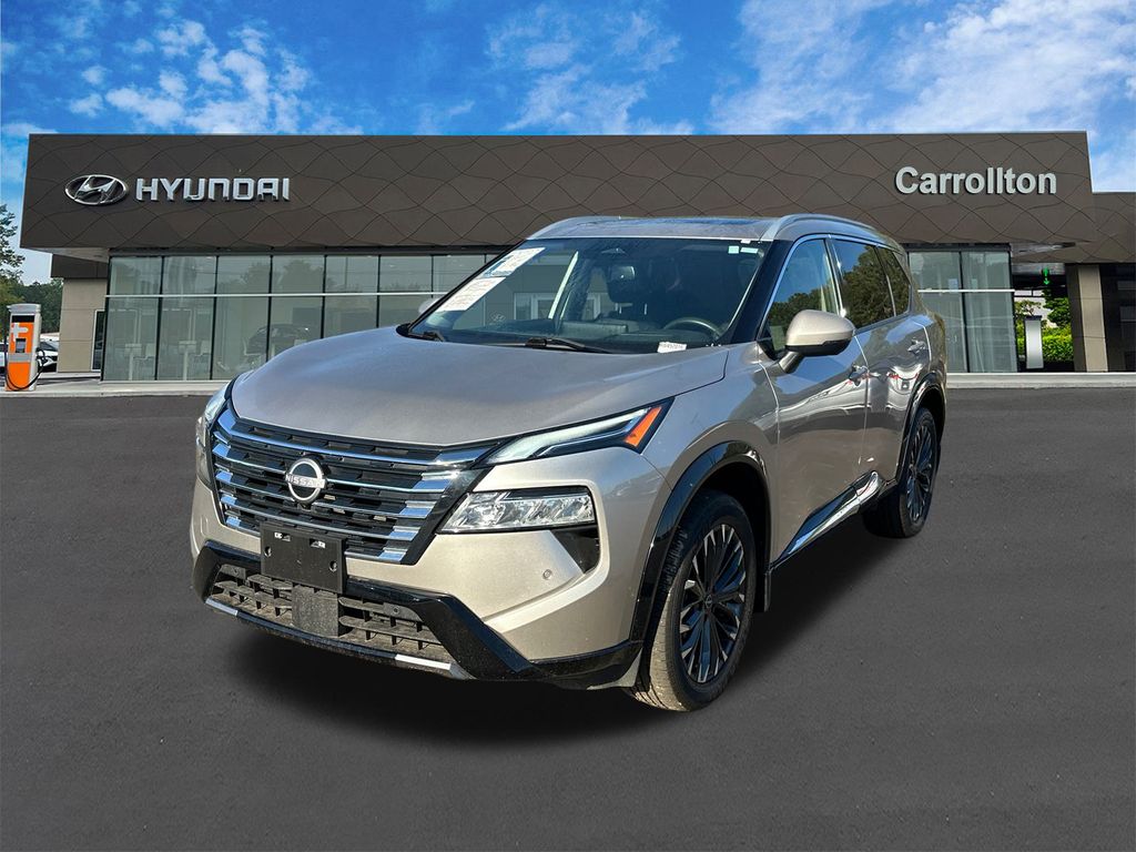 2024 Nissan Rogue Platinum's photo