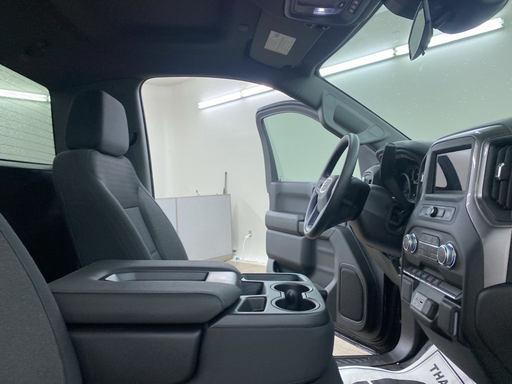 2024 GMC Sierra 1500 Pro photo