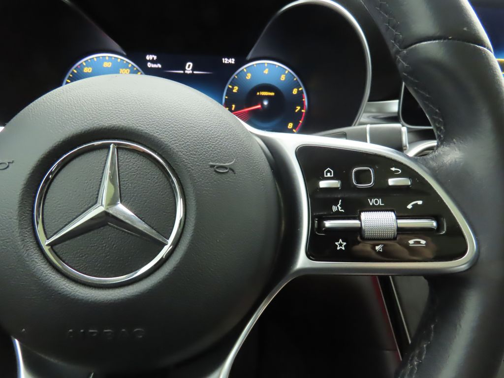 Thumbnail: 2022 Mercedes-Benz GLC - 12