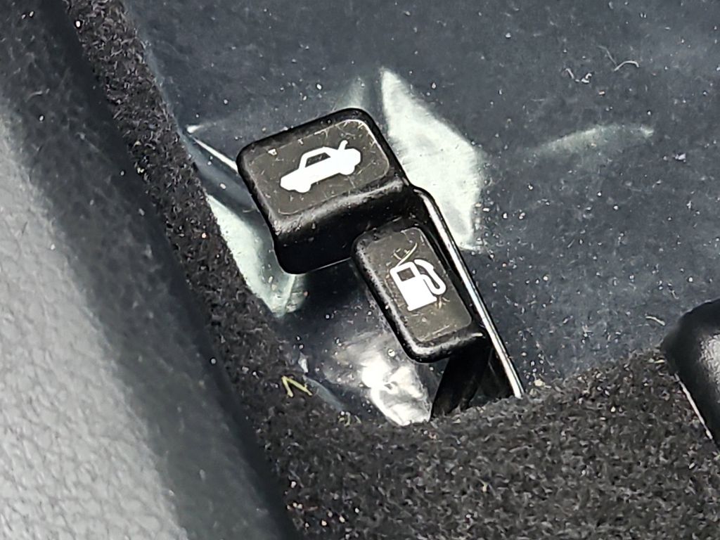 Thumbnail: 2017 Toyota Corolla - 26