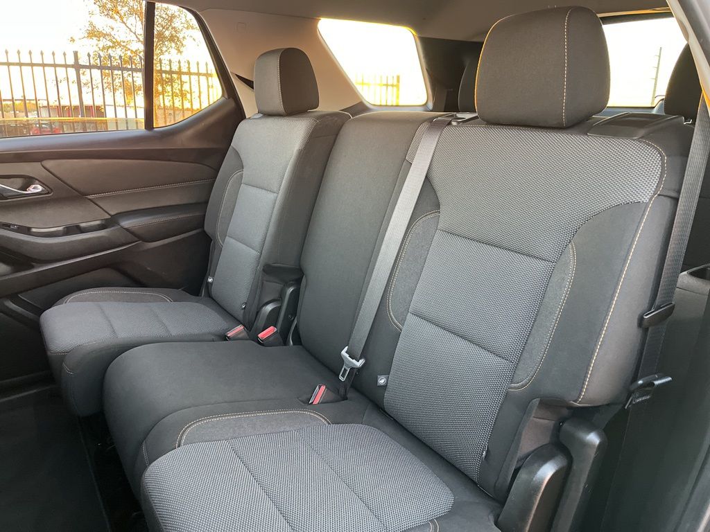 Thumbnail: 2020 Chevrolet Traverse - 26