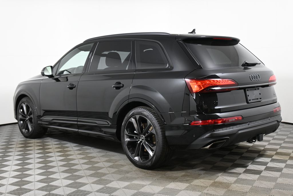 Thumbnail: 2026 Audi Q7 - 2