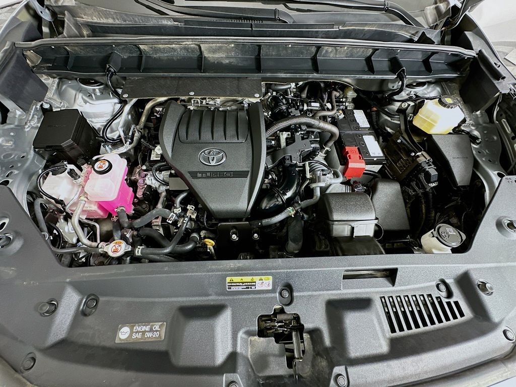 Thumbnail: 2024 Toyota Highlander - 30