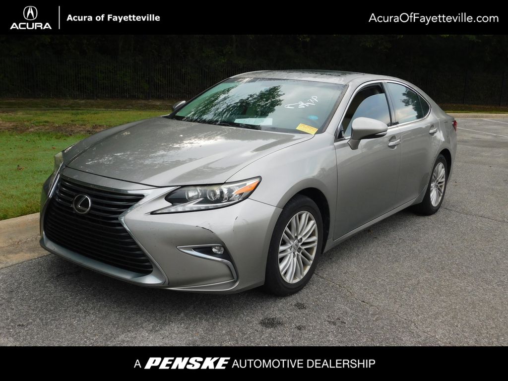 Thumbnail: 2016 Lexus ES - 1