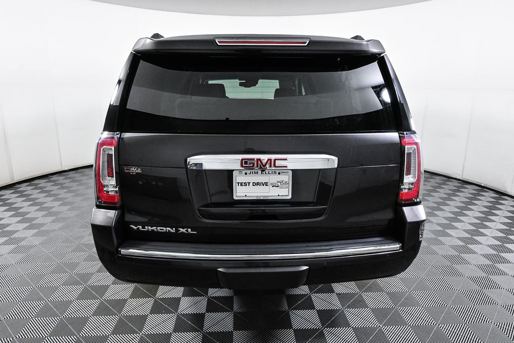 2018 GMC Yukon XL Denali 5