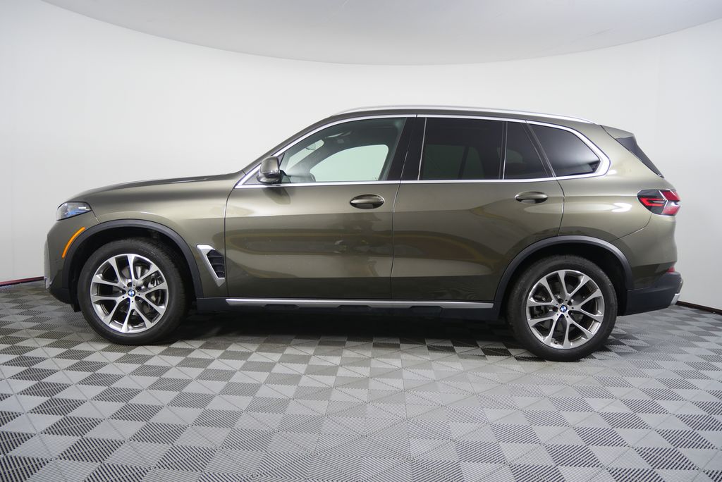 Thumbnail: 2026 BMW X5 - 6