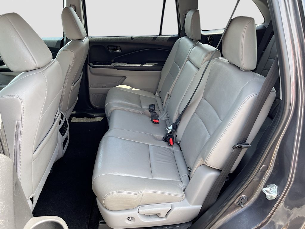 Used 2021 Gray Honda EX-L image 25