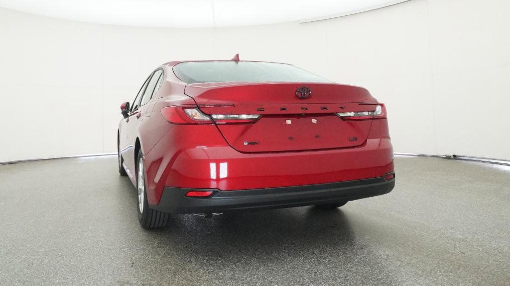 Thumbnail: 2025 Toyota Camry - 31