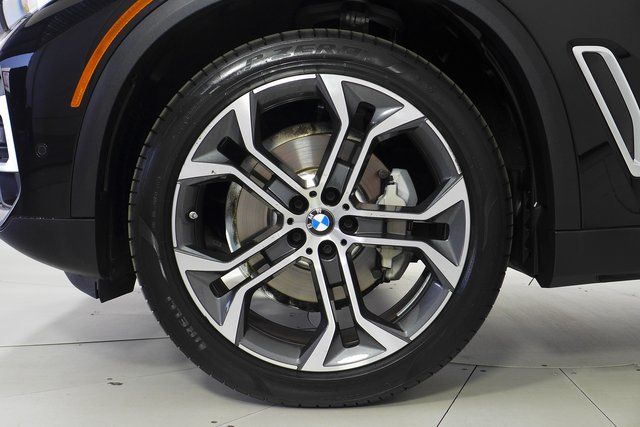 2022 BMW X5 sDrive40i 5