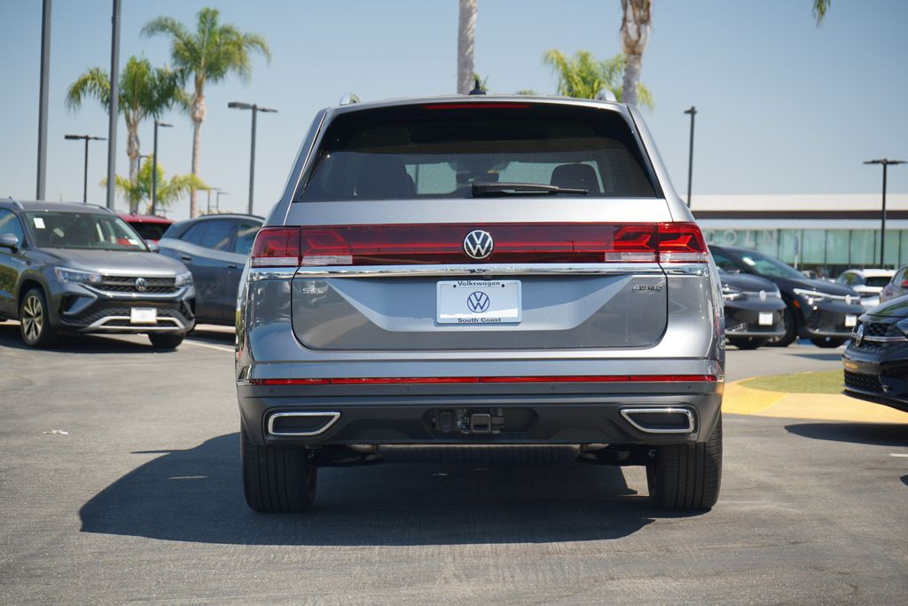 2024 Volkswagen Atlas 2.0T SEL 4