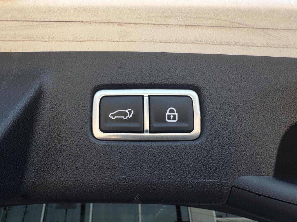 2023 Kia Sorento SX-Prestige White at Joe Myers Mazda Kia
