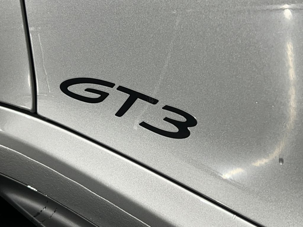 Thumbnail: 2022 Porsche 911 - 13