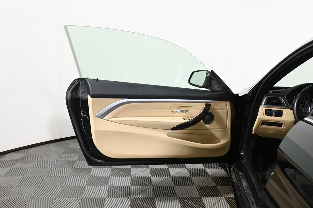 Thumbnail: 2020 BMW 4 Series - 25