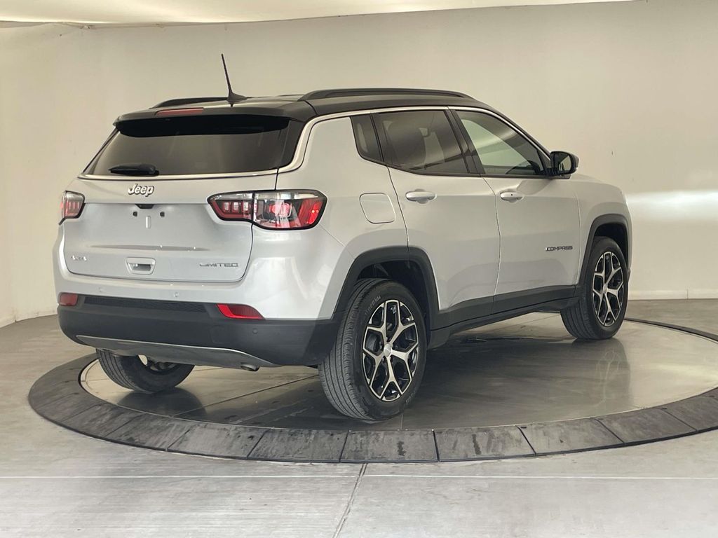 2024 Jeep Compass Limited - 6