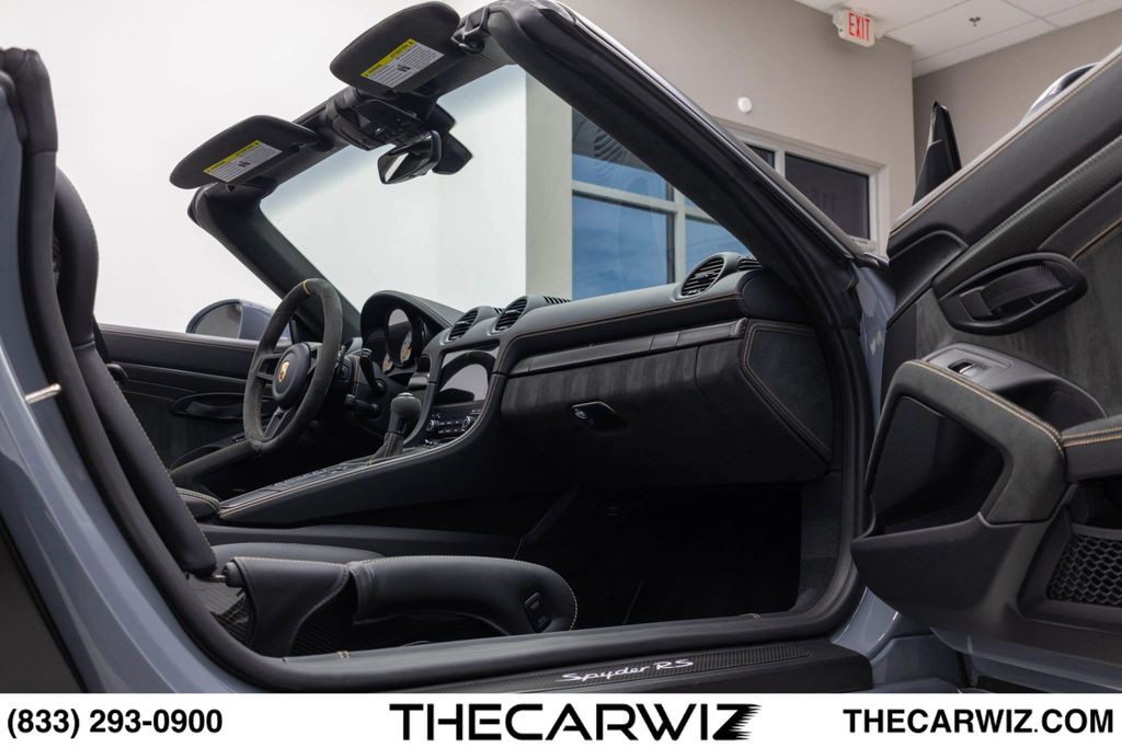 2024 Porsche 718 Spyder RS - Photo 69