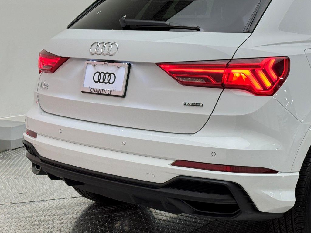 2024 Audi Q3 Premium Plus 12