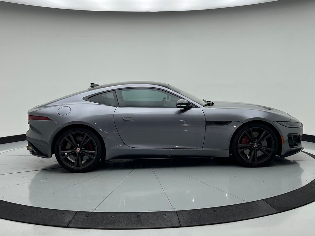 Thumbnail: 2021 Jaguar F-Type - 4