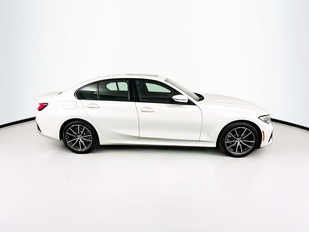 2022 BMW 3 Series 330i xDrive 4