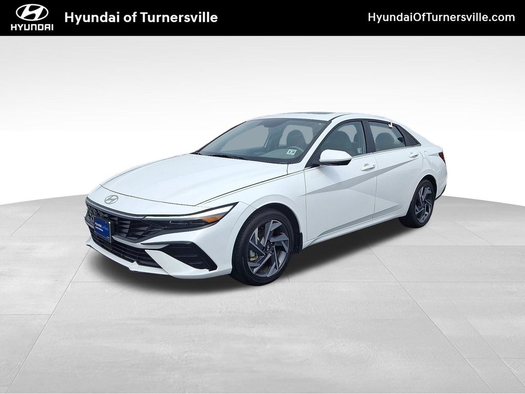 Thumbnail: 2025 Hyundai Elantra - 1
