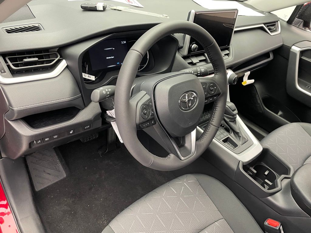 2025 Toyota RAV4 XLE 11