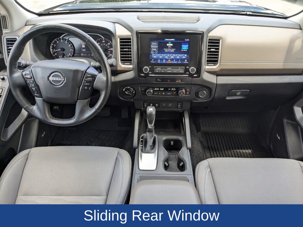 2024 Nissan Frontier SV