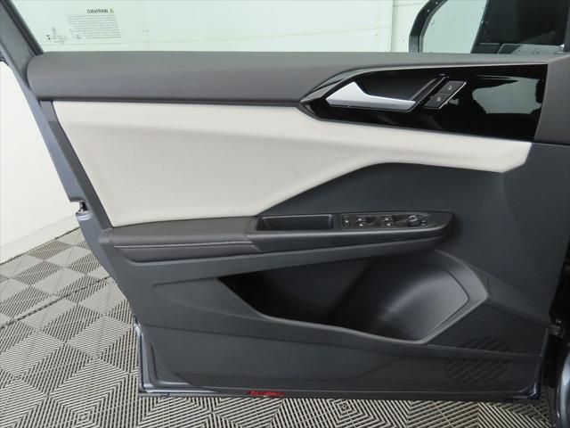 Thumbnail: 2026 Volkswagen Taos - 24