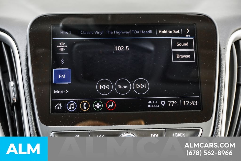 Used 2024 White Chevrolet LT image 38
