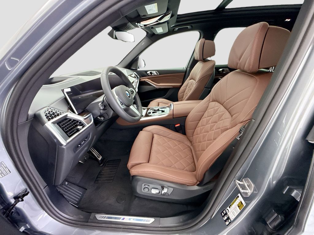 Thumbnail: 2026 BMW X5 - 18