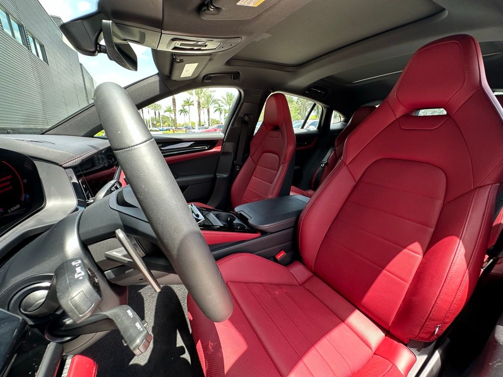 2025 Porsche Panamera 4 5
