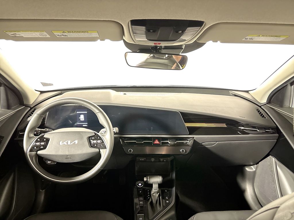 2023 Kia Niro EX