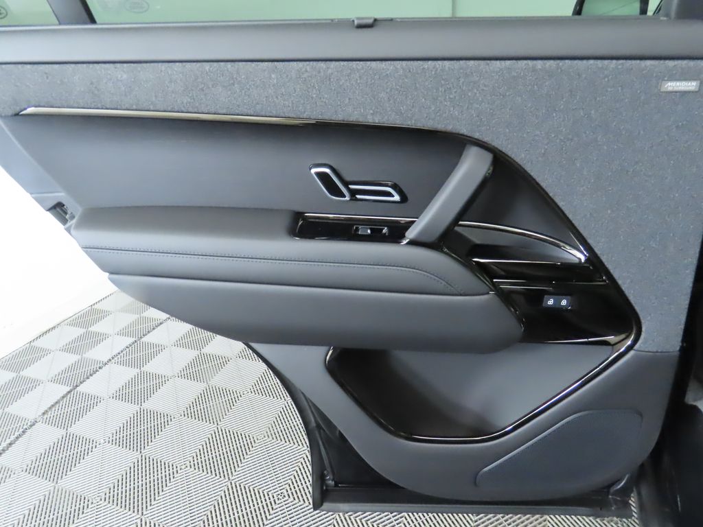 2025 Land Rover Range Rover Sport Autobiography 28