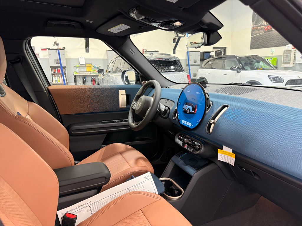 Thumbnail: 2025 MINI Cooper Countryman - 28