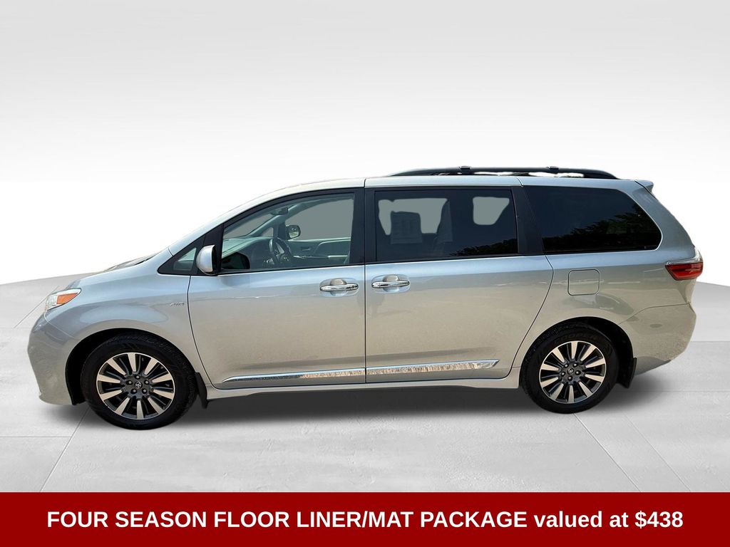 2020 Toyota Sienna XLE Premium - Image 3