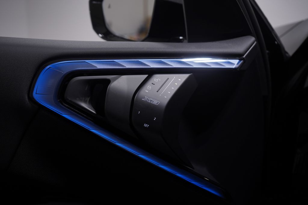 2025 BMW X3 3.0i 11