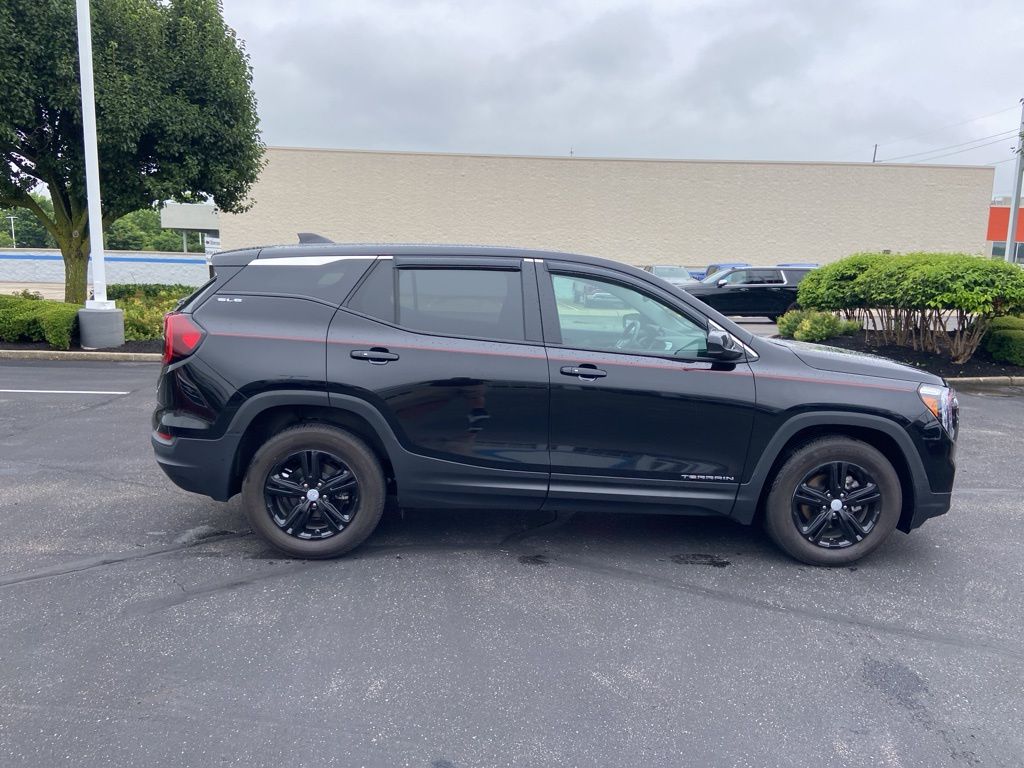Thumbnail: 2022 GMC Terrain - 6