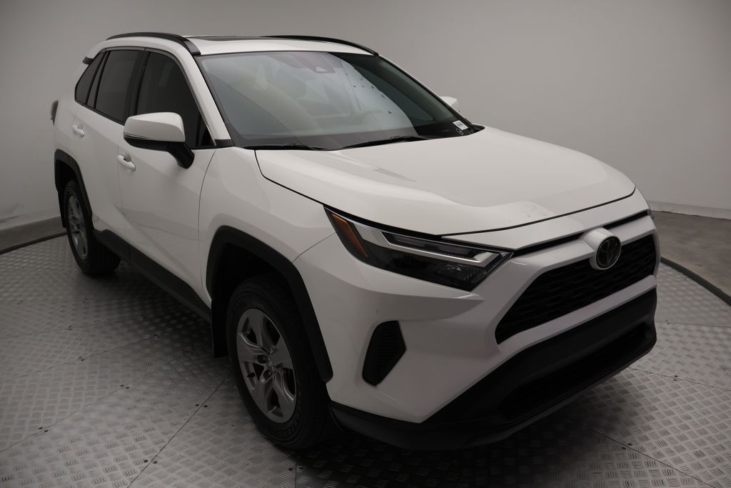 Thumbnail: 2024 Toyota RAV4 - 6