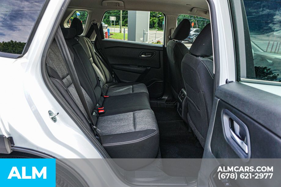 Used 2024 White Nissan SV image 21