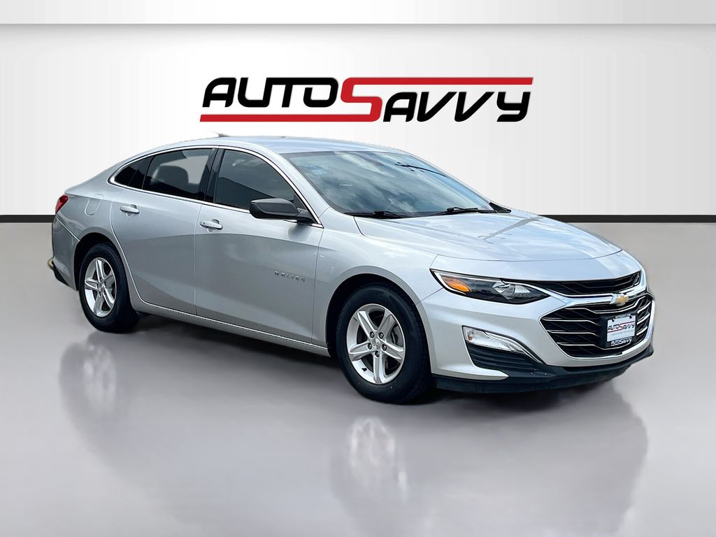 2020 Chevrolet Malibu LS Silver at Bravo Nissan