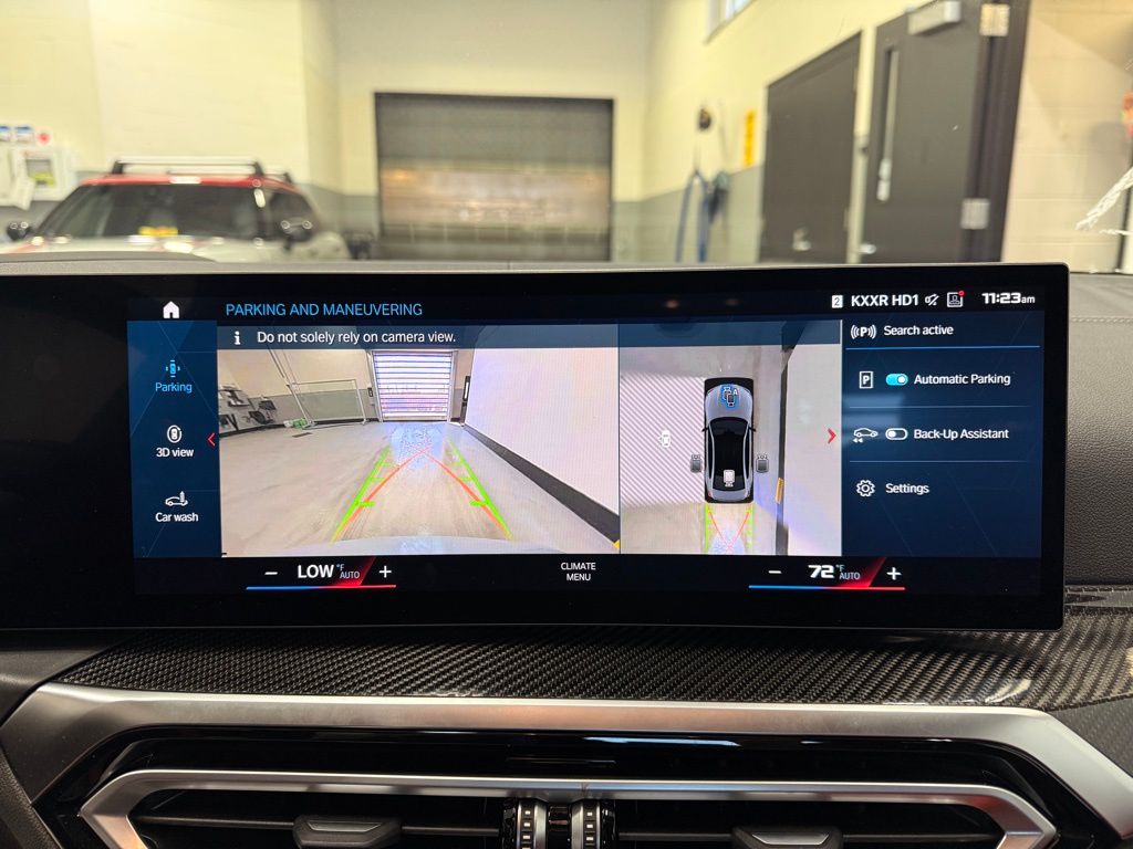 Thumbnail: 2024 BMW M3 - 17