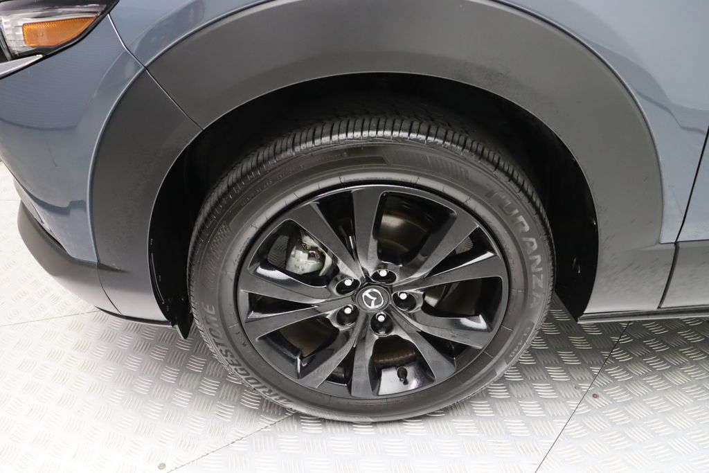 2024 Mazda CX-30 Carbon 4