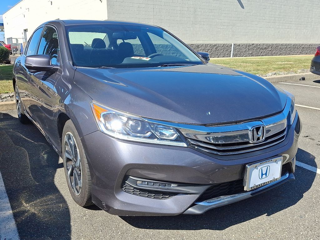 Thumbnail: 2017 Honda Accord - 3