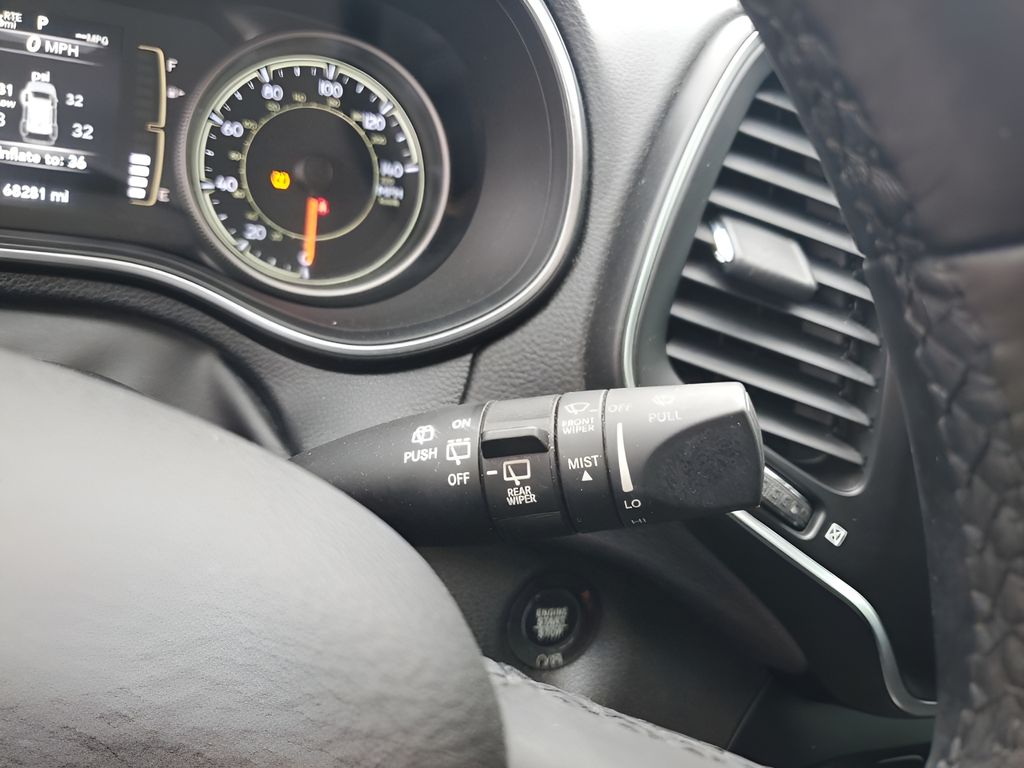 Used Car 2019 Jeep Cherokee  Latitude Plus For Sale Under $20,000 In Austin, Texas